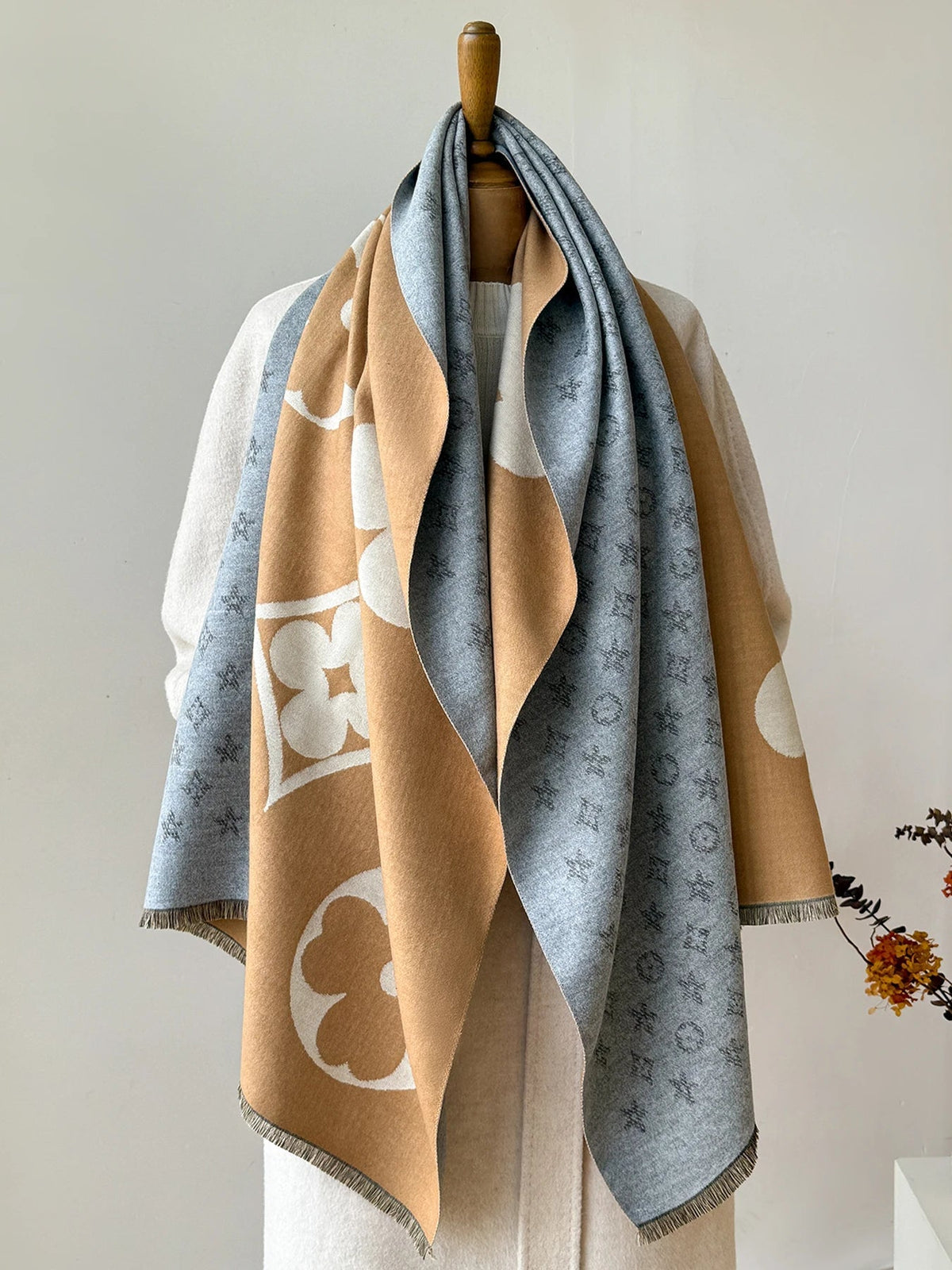 Winter Scarf with Jacquard Pattern – Soft Oversized Wrap Scarf & Shawl, 69 in, Unisex, 3 Colors | Hommes