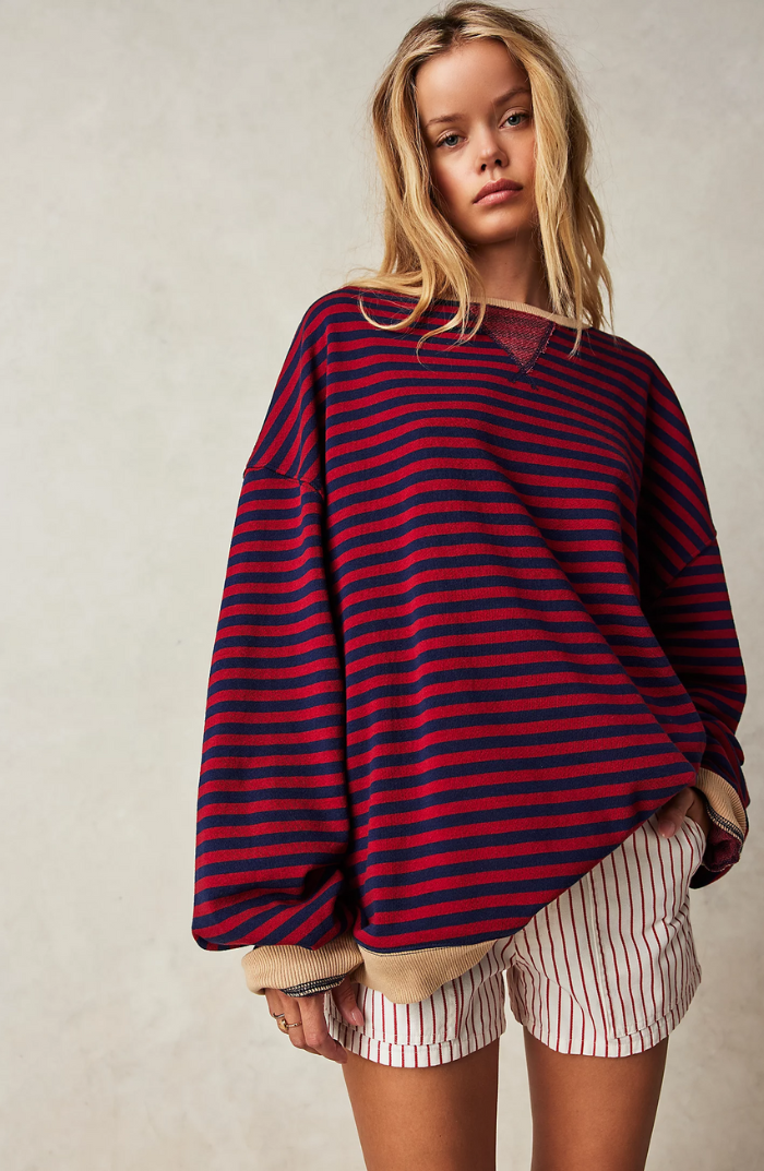 Mechi | Striped Oversized Sweater Dark Blue & Red