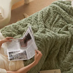 Thick Winter Lambswool Blanket – Sherpa Fleece Throw Blanket for Couch & Bed, Warm & Cozy, 4 Sizes – WarmWool Green