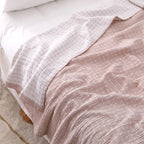 Simple Casual Cotton Blanket – Lightweight Cotton Gauze Muslin Throw Blanket for Bed & Sofa, Breathable, All-Season – BreezyCotton Light pink