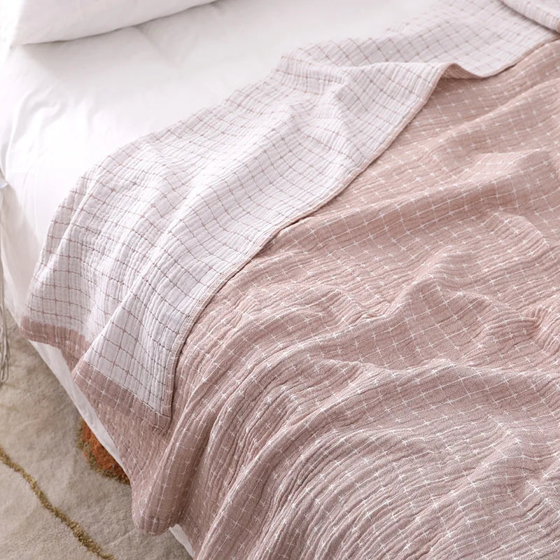 Simple Casual Cotton Blanket – Lightweight Cotton Gauze Muslin Throw Blanket for Bed & Sofa, Breathable, All-Season – BreezyCotton Light pink