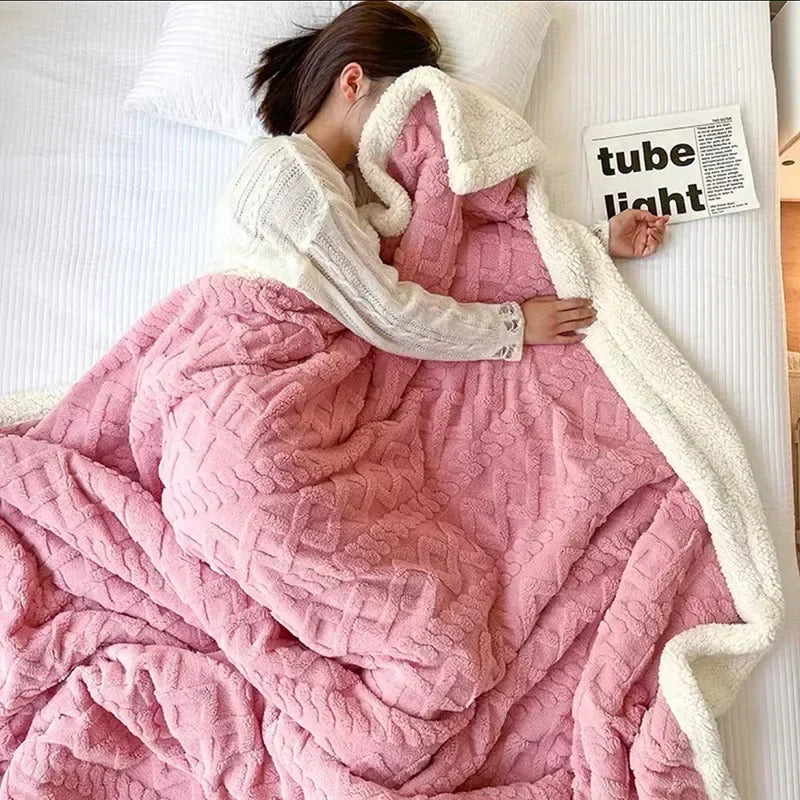 Thick Winter Lambswool Blanket – Sherpa Fleece Throw Blanket for Couch & Bed, Warm & Cozy, 4 Sizes – WarmWool