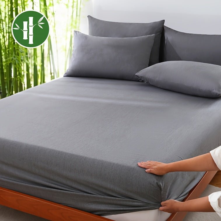 Summer-Cool Bamboo Fibre Fitted Sheet – Luxurious Breathable Comfort Light Grey