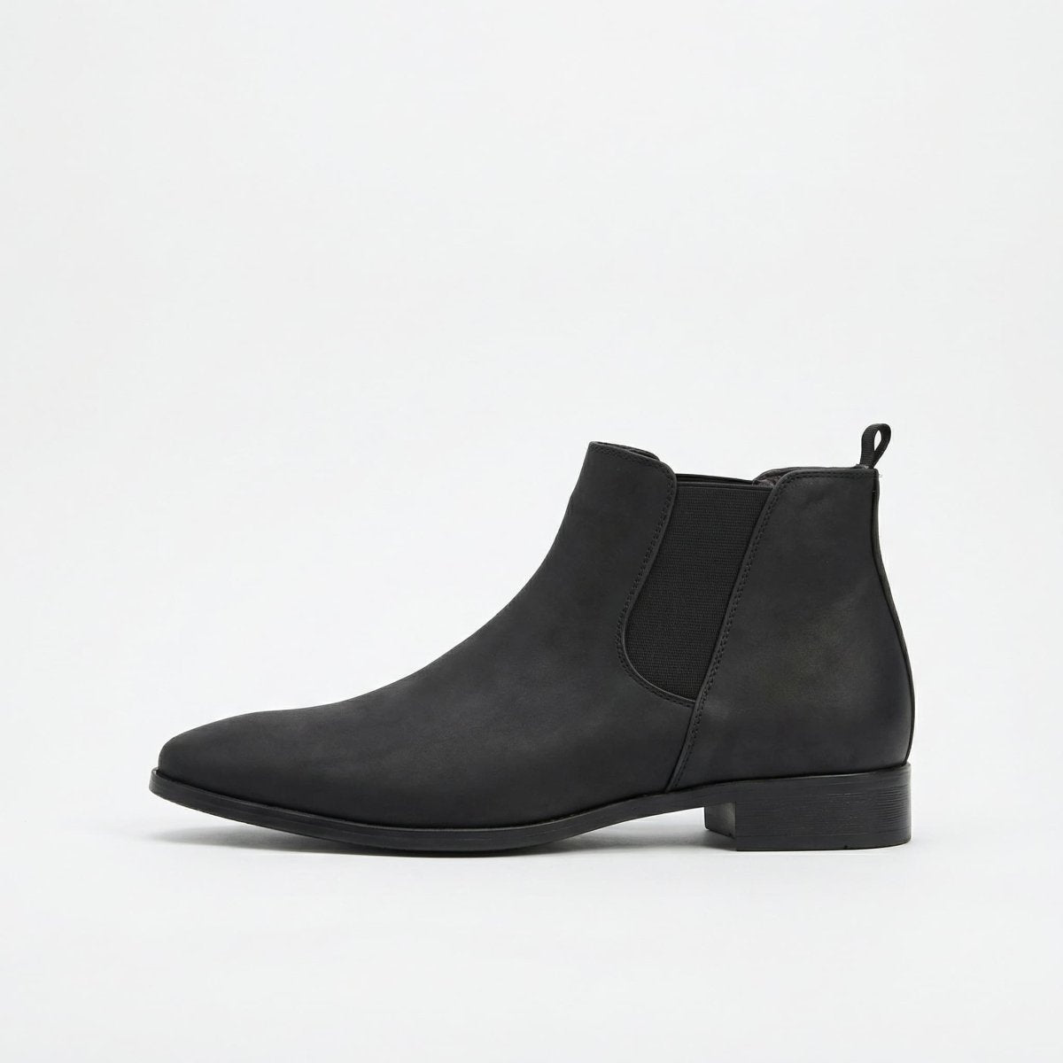 Mane | Timeless and Durable Leather Chelsea Boots