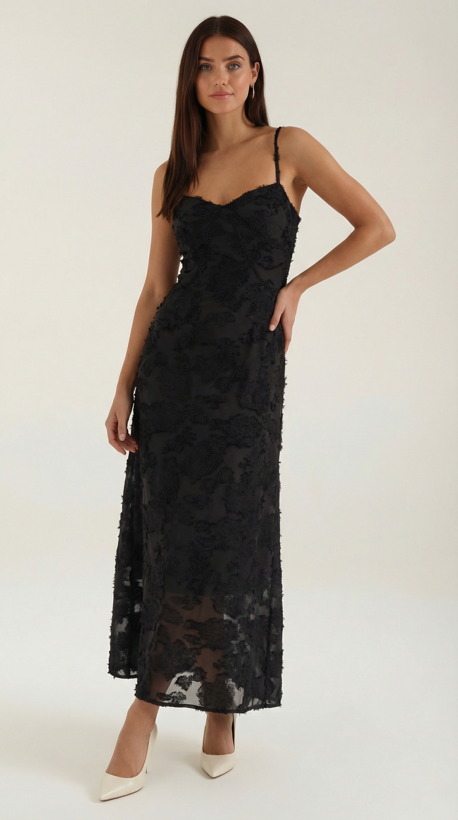 Arabelle Lace Maxi Dress 5