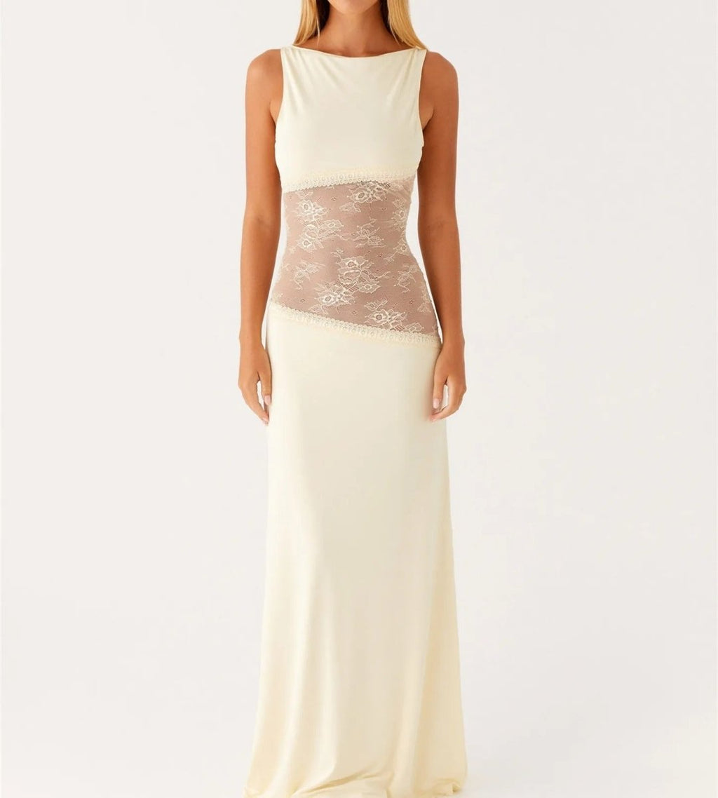 Aura | Women's Long Lace Dress – Elegant Silhouette & Sophisticated Design 4