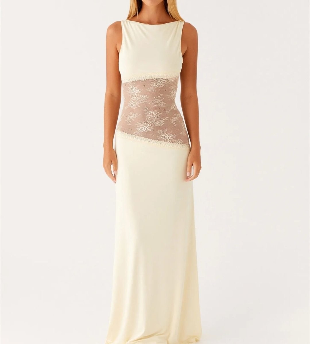 Aura | Women's Long Lace Dress – Elegant Silhouette & Sophisticated Design 4