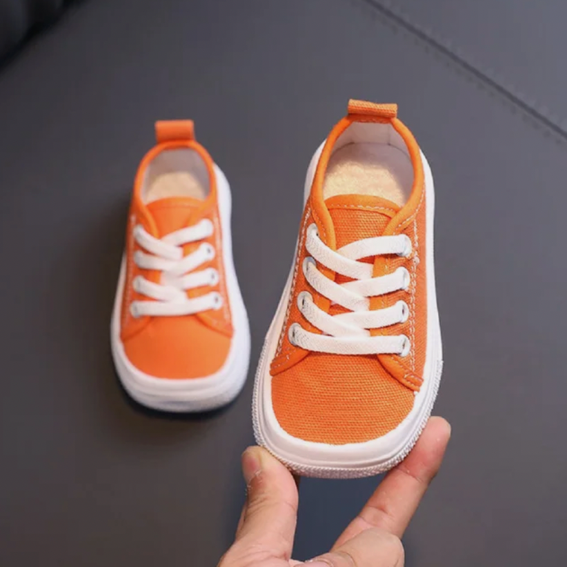 Roque | Ergonomic Barefoot Sneakers for Kids Orange