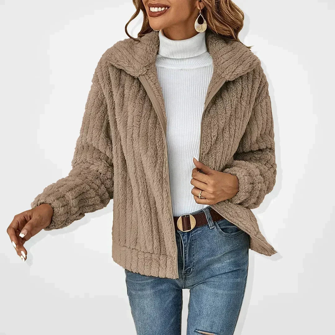 Roque | Women’s Jacket | Zip Front Textured