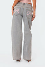 Bow Tie Jeans with Unique Details and Loose Fit for Casual Chic Style