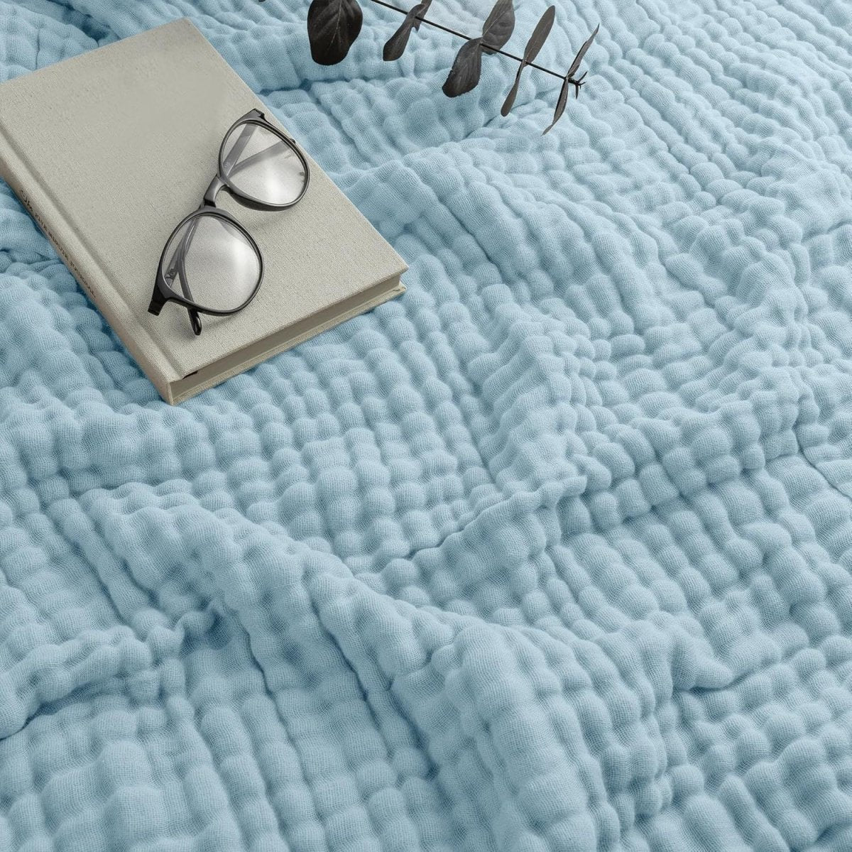 Cooling cotton blanket – airy summer blanket Blue
