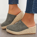 Elevated Espadrille Wedge Mules with Sleek Closed Toe Design 4