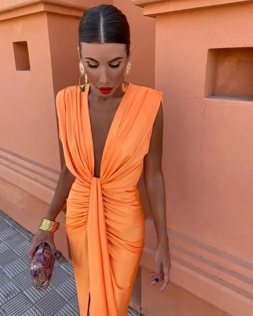 Essa | Women's Sleeveless V-Neck Midi Dress 2