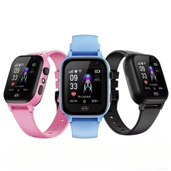 GPS Smartwatch for Children – Smart Kids' Watch with GPS Tracker, SIM Card, Video Bell, Camera, and Activity Monitoring Pink