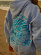 Hoodie with wave embroidery - a cozy everyday look