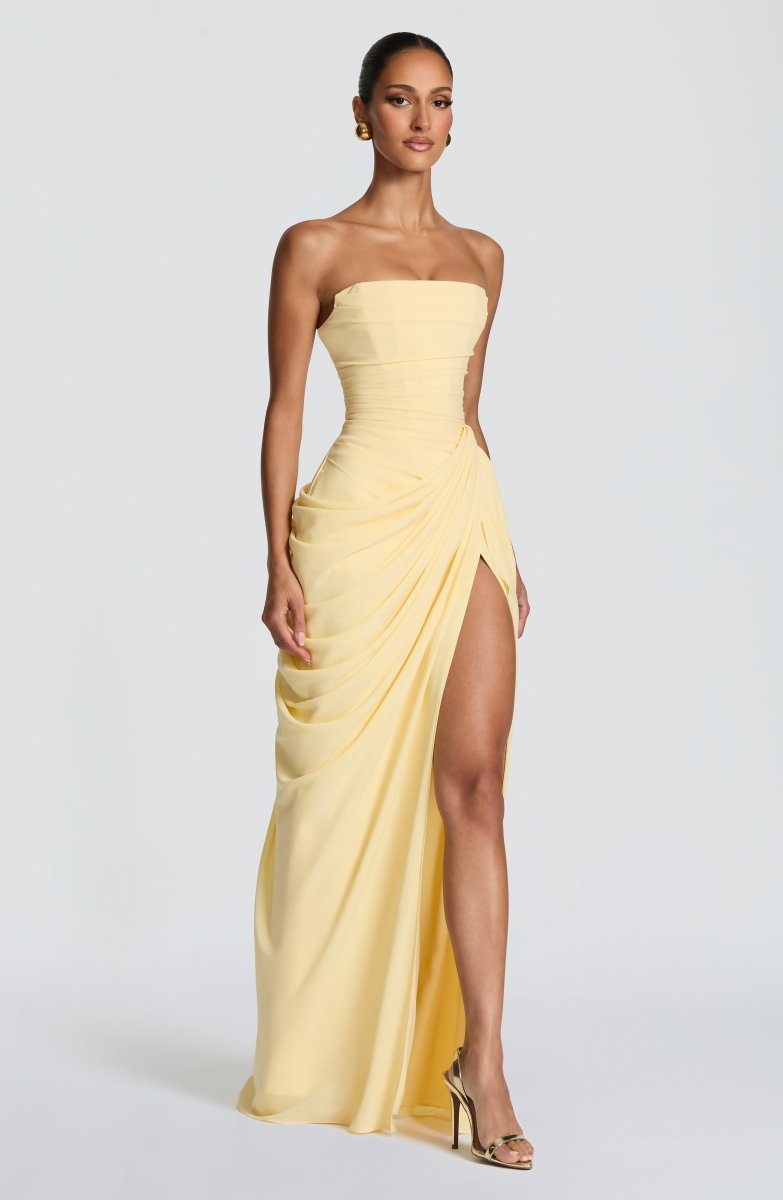 Sanne | Elegant Strapless Maxi Dress with Corset