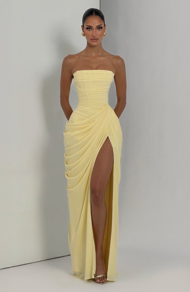 Sanne | Elegant Strapless Maxi Dress with Corset