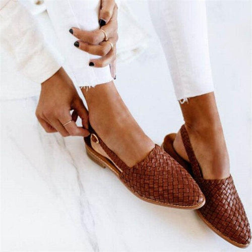 Luna’s Refined Woven Flats 0