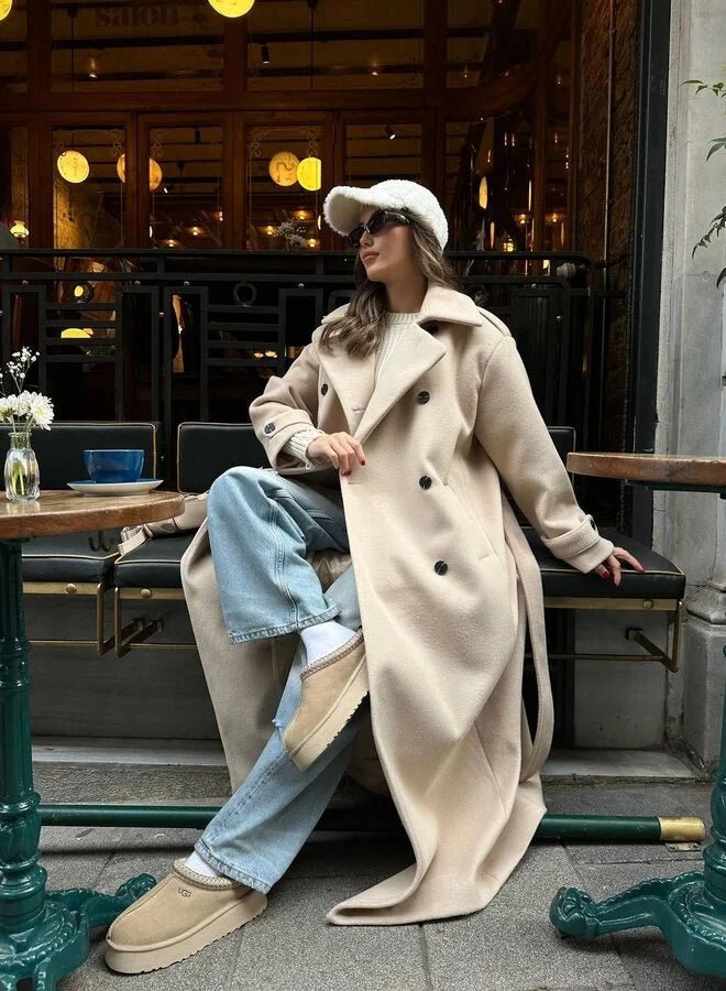 Maison Munich | Warmer Winter Coat with Elegant Design 1