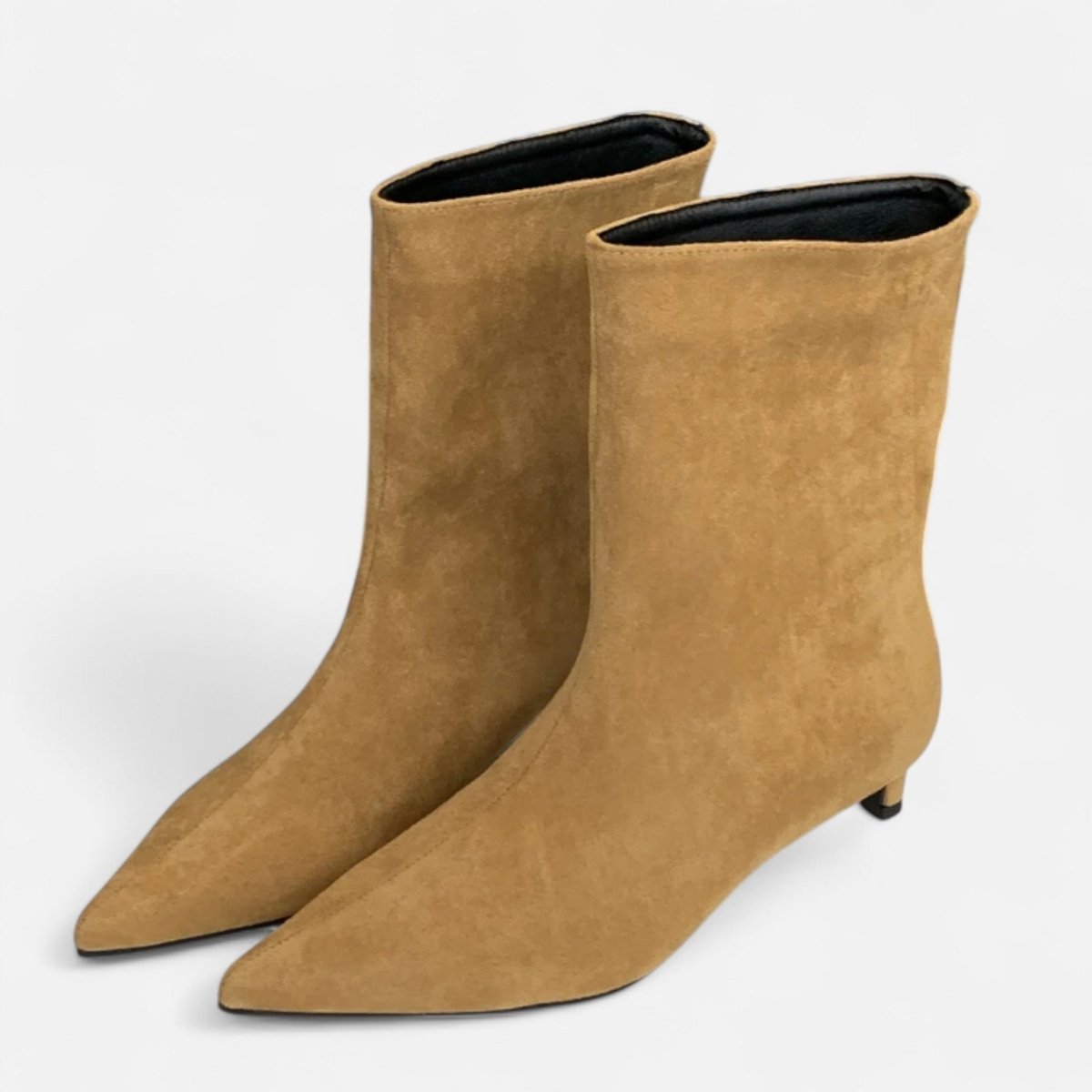 Old World | Women's Pointed Toe Ankle Boots with Low Vintage Heel 0