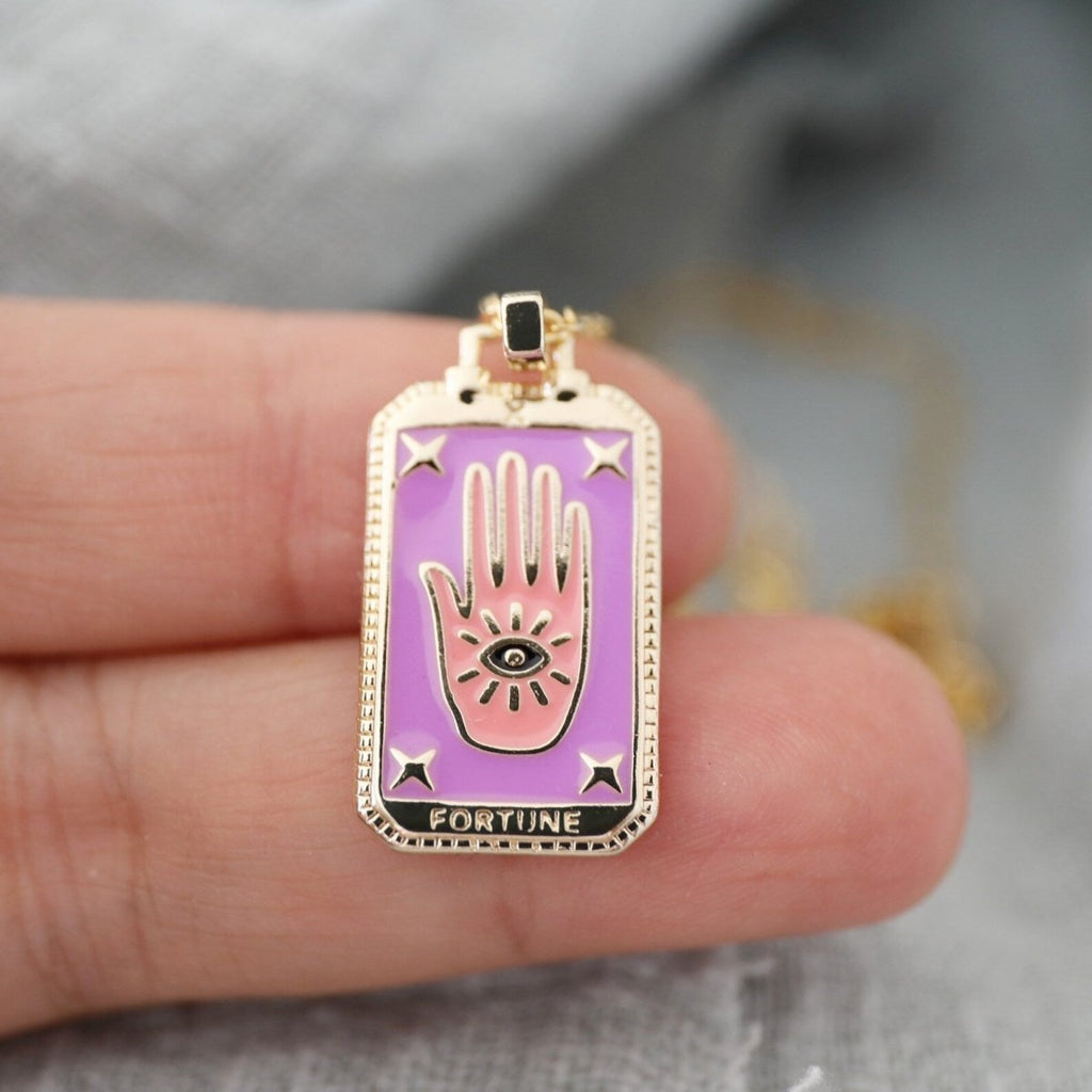 Tarot Card Necklace – Stainless Steel Tarot Pendant Necklace, Sun, Moon, Star & World, Each with Its Own Meaning – Amore Hand