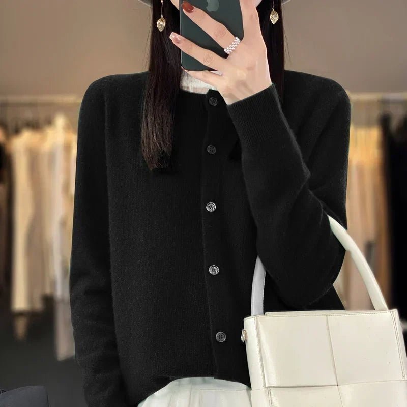 Solis | Women’s Cardigan | Round Neckline Knitted Black