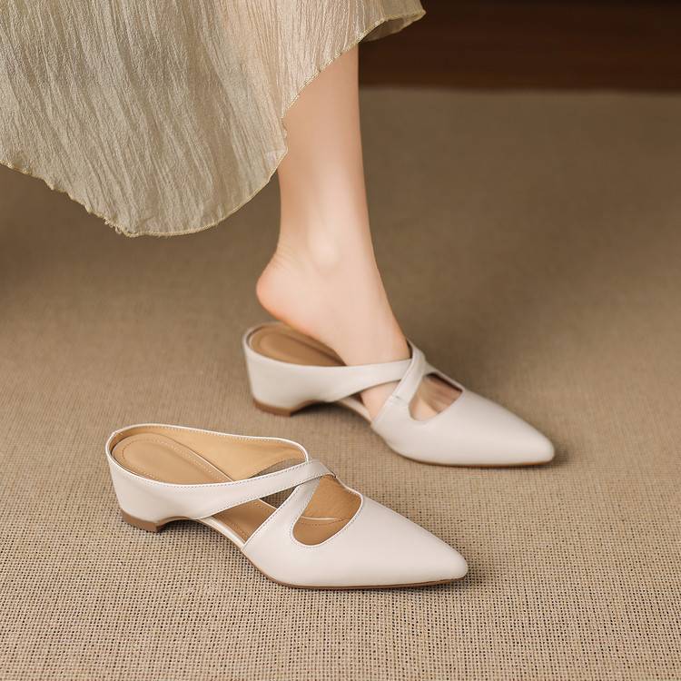 Selva Genuine Leather Cross-Strap Pointed Mules 8