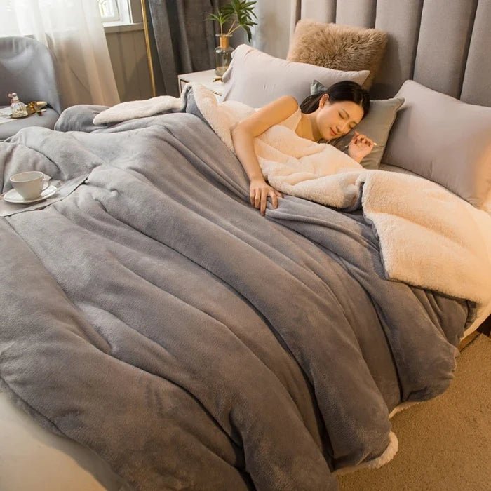 Double-Sided Flannel & Fleece Throw Blanket – Soft Warm Blanket for Bed and Couch, 12 Colors, 5 Sizes Silver Gray