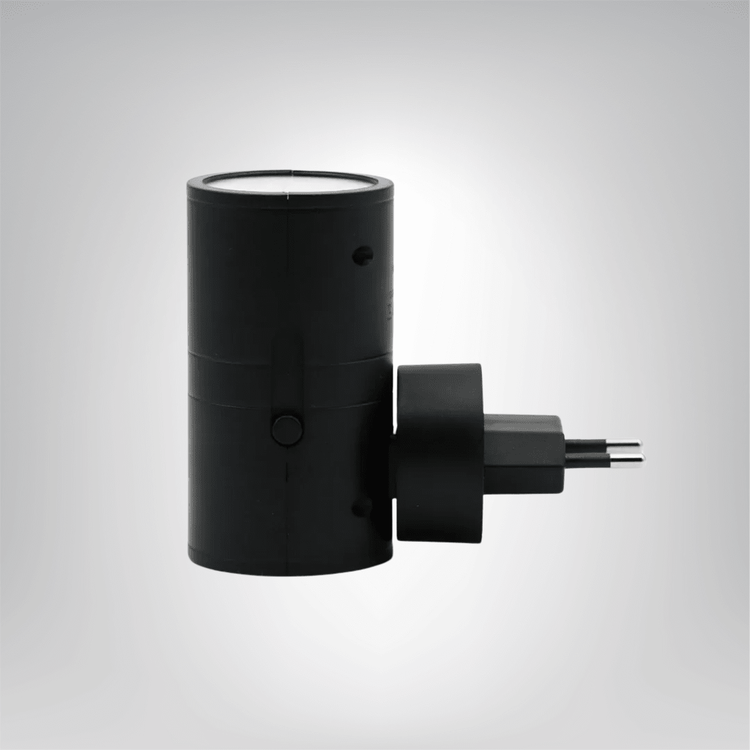 Smart LED Night Light with Day-Night Sensor and Stepless Dimming – Plug & Play Solution for the Home