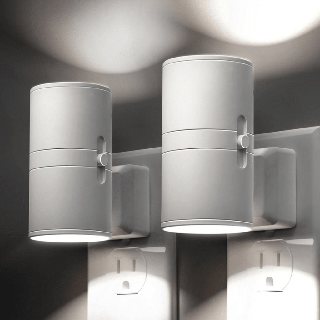 Smart LED Night Light with Day-Night Sensor and Stepless Dimming – Plug & Play Solution for the Home White