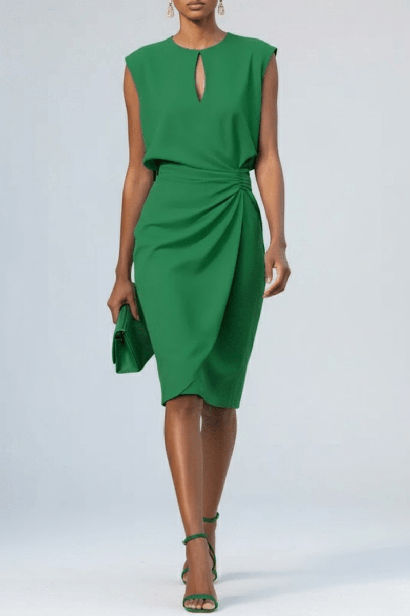 Pamelo | Elegant and Refined Midi Dress Green