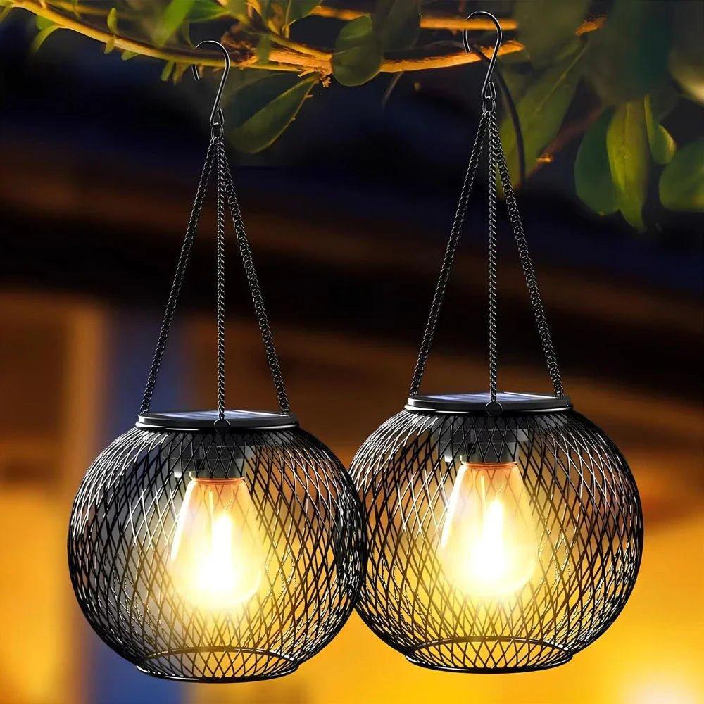 Solar garden lantern with dusk sensor – Automatic & Weatherproof