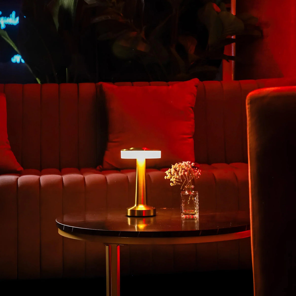 Wireless Retro Table Lamp – Cordless Rechargeable LED Lamp, Dimmable with 3 Color Temperatures, Metal Bar & Restaurant Lamp – LumiBar