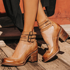 Bersh | Vintage Strappy Ankle Strap Heels
