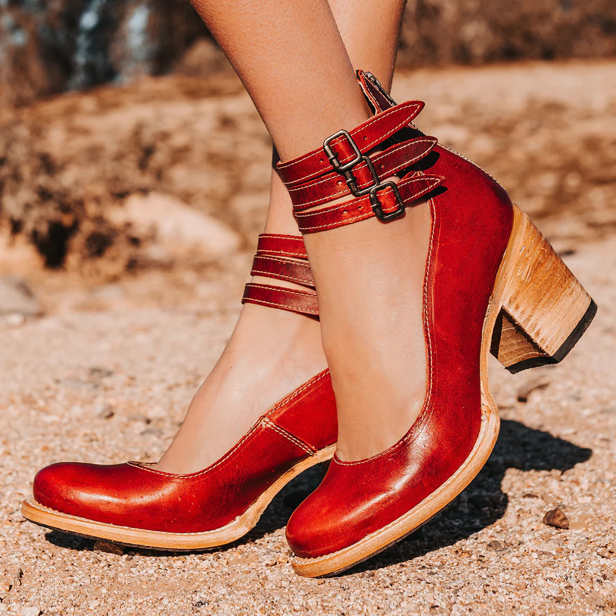 Bersh | Vintage Strappy Ankle Strap Heels
