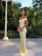 Women’s Off-Shoulder Maxi Dress with Open Back and Floor-Length Hem 0