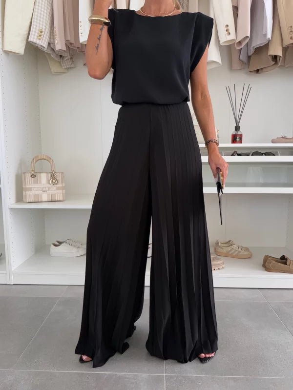 Women’s Two-Piece Set with Sleeveless Top and Pleated Wide-Leg Pants 8