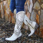 Dōre | Women's cowboy boots with studs and block heel | Stylish white
