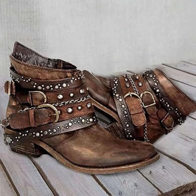 Women's winter ankle boots with buckle straps | Vintage 0