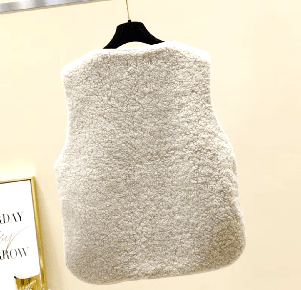 Vena | Women’s Fleece Vest – Architectural Thick-Fiber Insulation & Refined Thermal