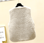 Vena | Women’s Fleece Vest – Architectural Thick-Fiber Insulation & Refined Thermal