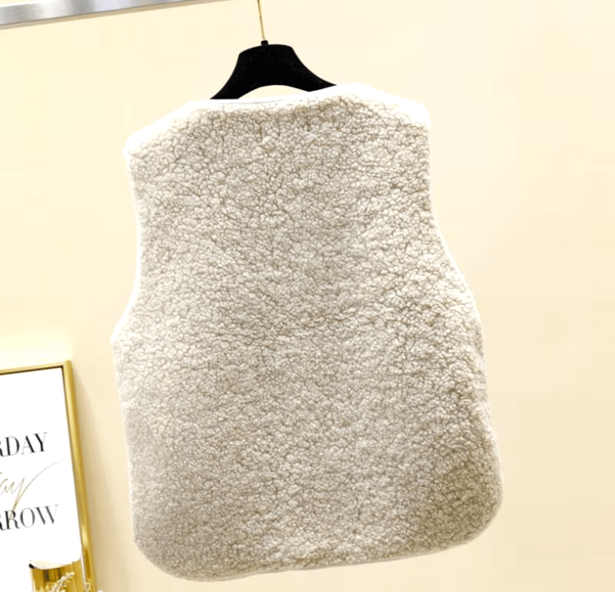 Vena | Women’s Fleece Vest – Architectural Thick-Fiber Insulation & Refined Thermal