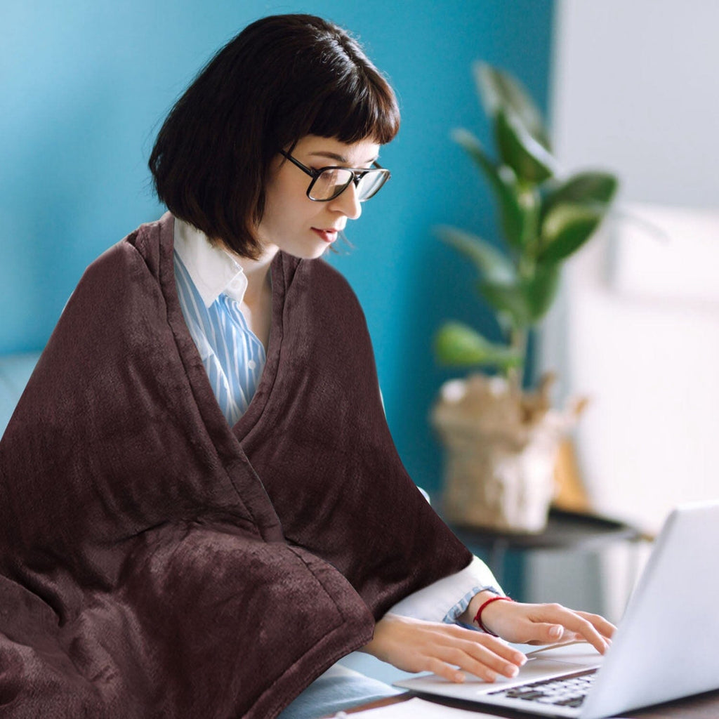 Electric Heated Flannel Blanket – Soft Heated Throw with 6 Heat Settings, 1–8h Timer & Auto Shut-Off – CozyHeat