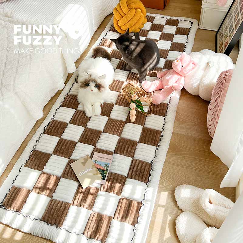 Soft Pet Blanket – Chenille Couch Cover for Dogs & Cats, Non-Slip Furniture Protector, Machine Washable – CozyCover