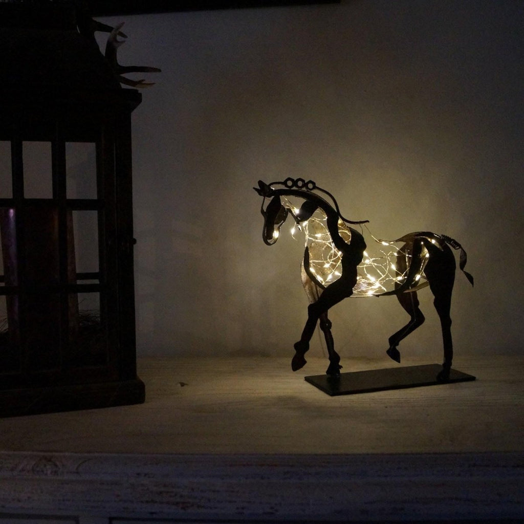 Handcrafted Horse Statue – Ferro