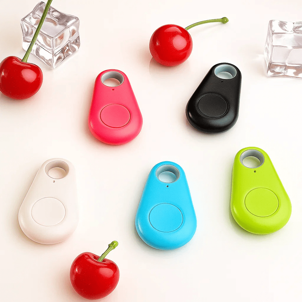 GPS Tracker with Live Tracking – Mini Tracker for Kids, Pets, Luggage & Valuables with App, 5 Colors – SafeTrack