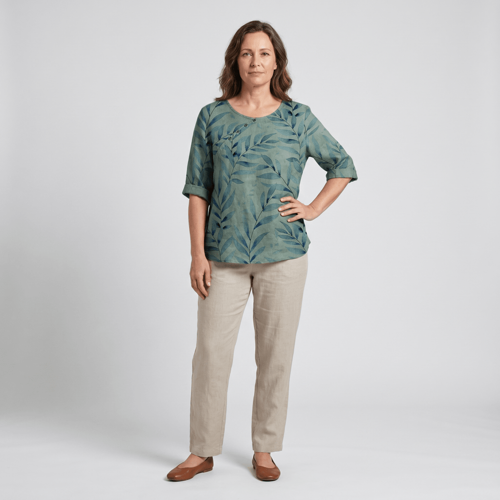 Flōre | Woman’s Blouse | Printed Asymmetric Button